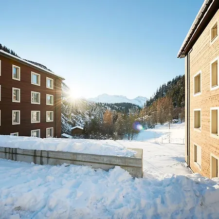 Reka-feriendorf Blatten-belalp פארק נופש